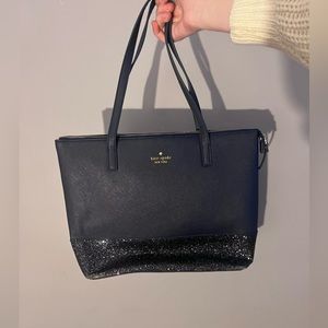 Kate Spade Penny Greta Court Cityscape
Tote